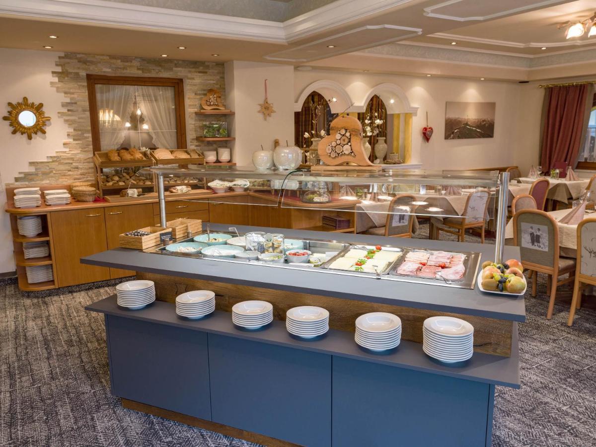 Hotel Landhaus Zillertal Fügen Extérieur photo
