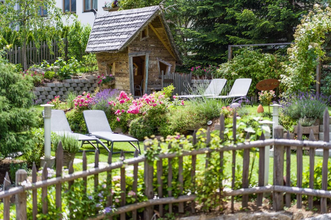 Hotel Landhaus Zillertal Fügen Extérieur photo
