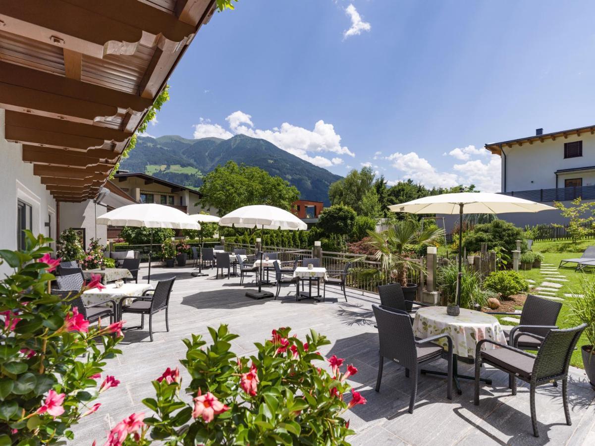 Hotel Landhaus Zillertal Fügen Extérieur photo